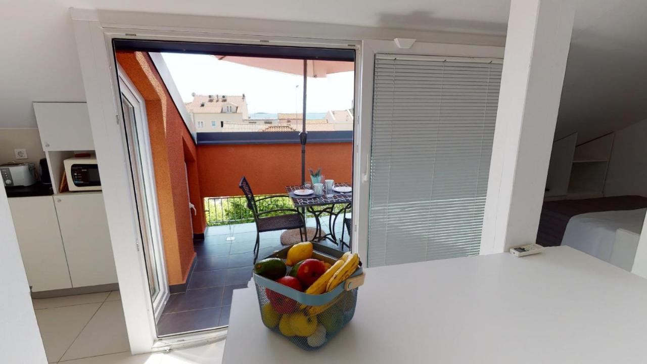 Number 5 Apartment Pakoštane Екстериор снимка