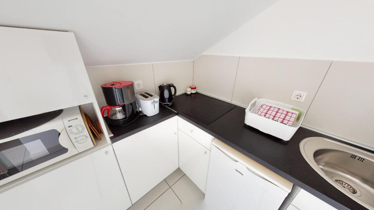 Number 5 Apartment Pakoštane Екстериор снимка