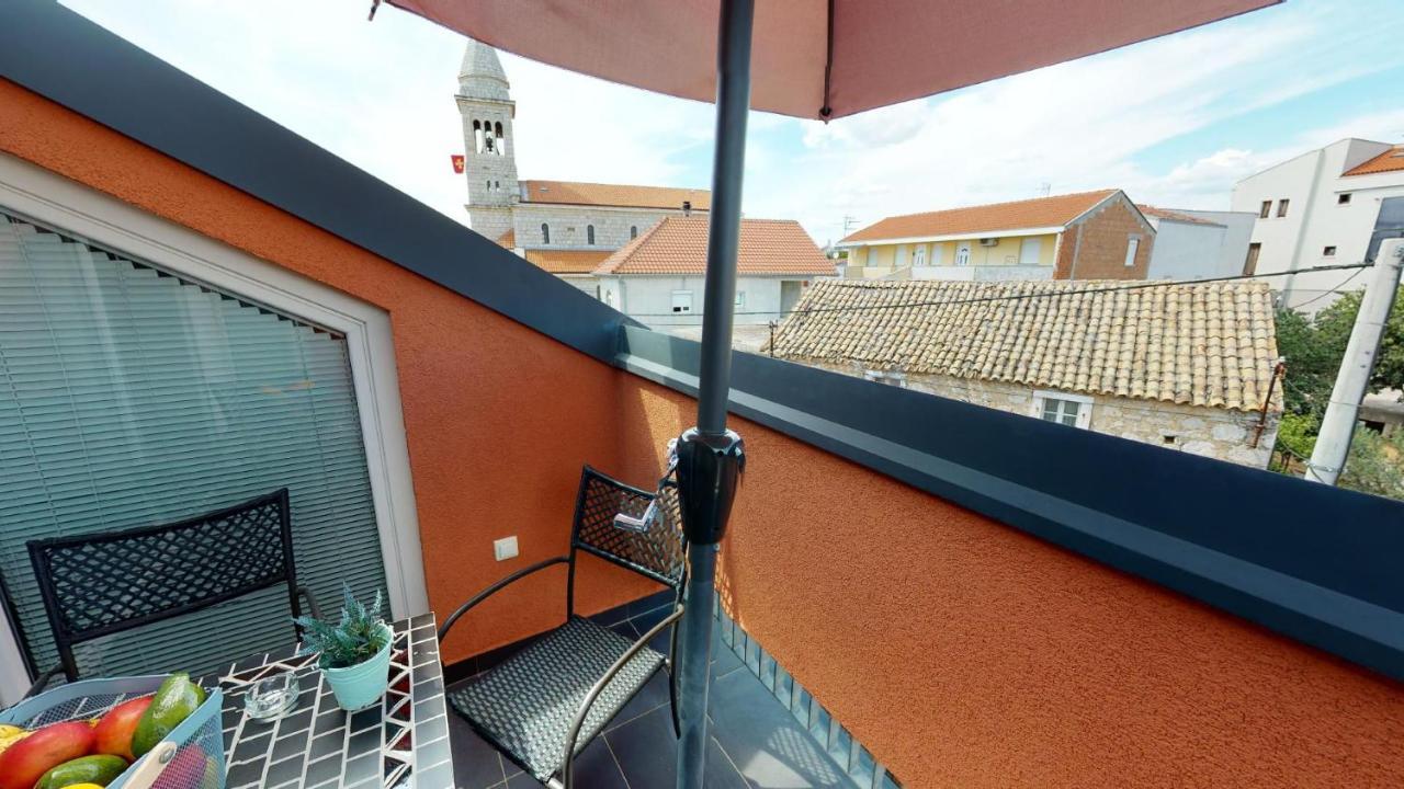 Number 5 Apartment Pakoštane Екстериор снимка
